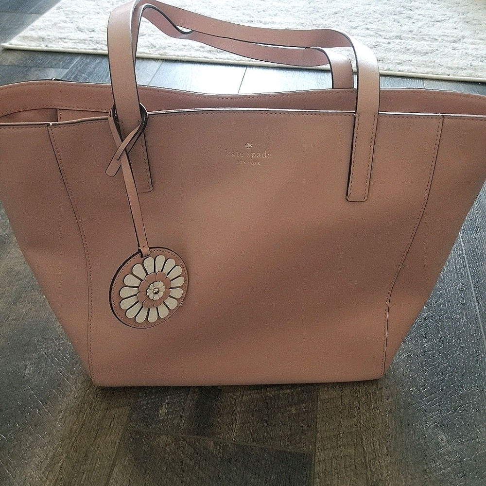 Kate Spade ♠️ Rosa Medium Tote